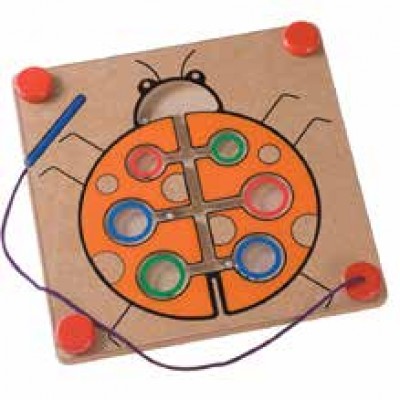 متاهة الخنفساء المغناطيسية