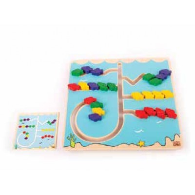 لعب مع الأسماك